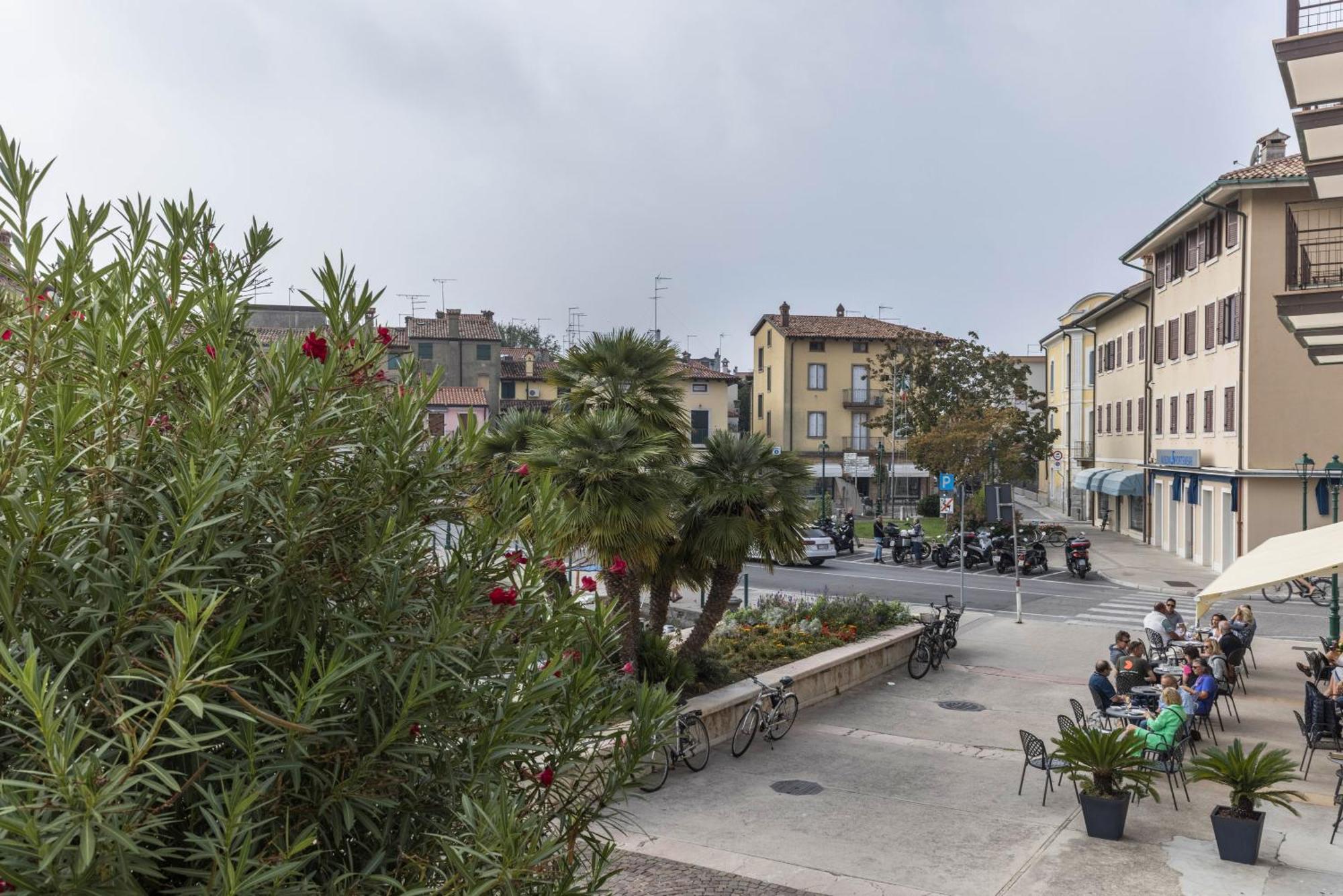 Appartamento Al Porticciolo Градо Экстерьер фото